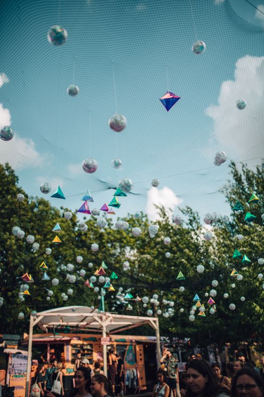 Foto von SNNTG Festival