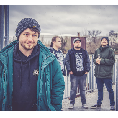 Foto Der Luger & Die Richtigen Leute
