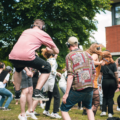 Foto KÖRPERFUNKKOLLEKTIV RADIOBALLETT