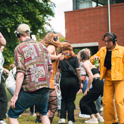 Foto KÖRPERFUNKKOLLEKTIV RADIOBALLETT