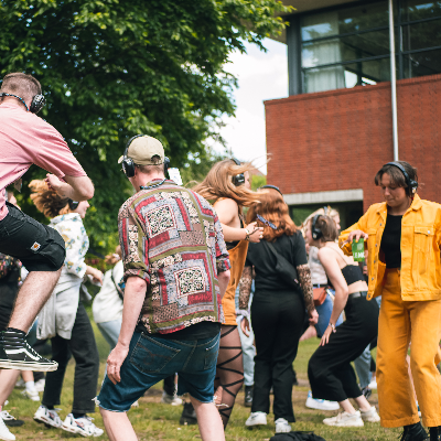 Foto KÖRPERFUNKKOLLEKTIV RADIOBALLETT