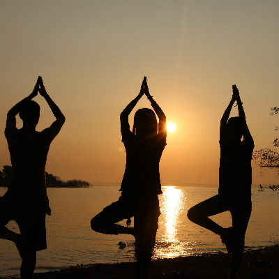 Foto Yoga-Reset für müde Festival-Mäuse